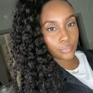 Meet your Posher, Keri